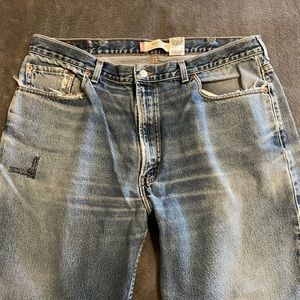 Vintage Relaxed Fit Distressed Worn Levi’s Jeans Pants